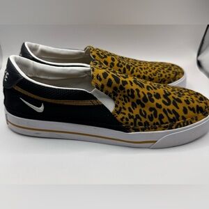 Nike Court Legacy Slip On Womens Size 8 Sneakers Shoes Leopard DJ5938-001